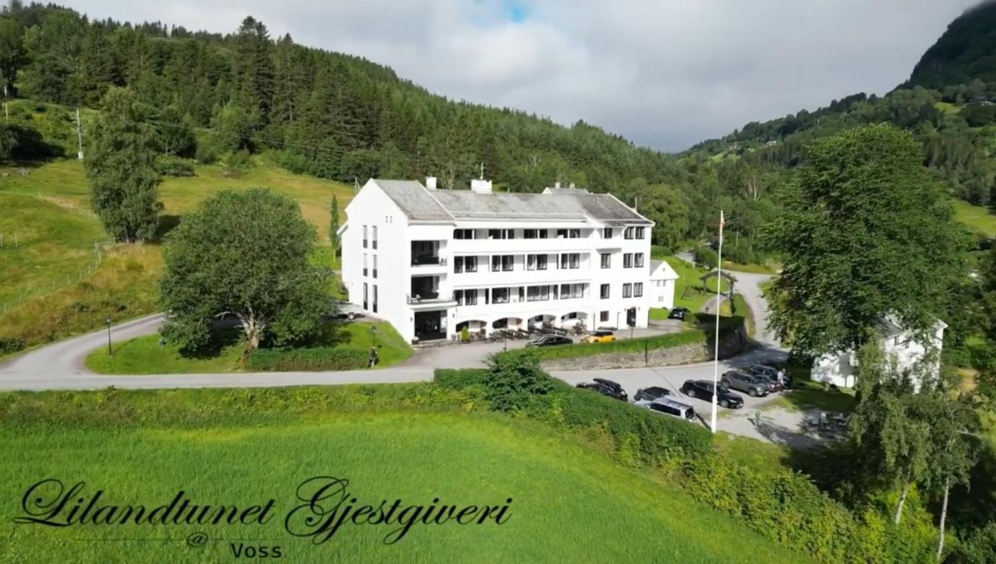Lilandtunet Gjestgiveri Liland  Eksteriør billede